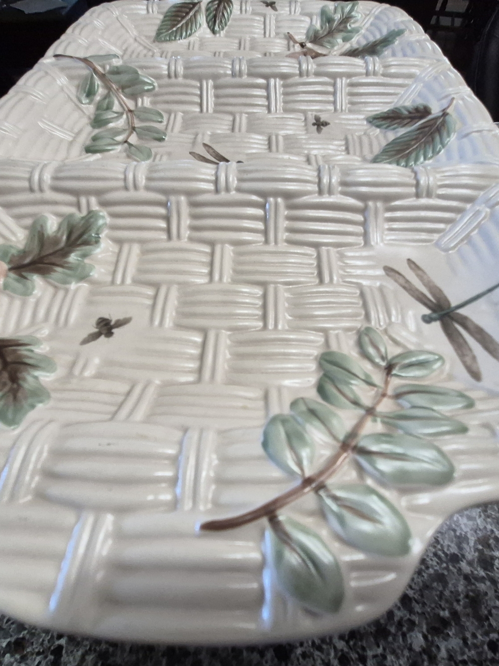 Pfaltzgraff Naturewood Oval Platter in Cream and Green Mark - Picture 8 of 16